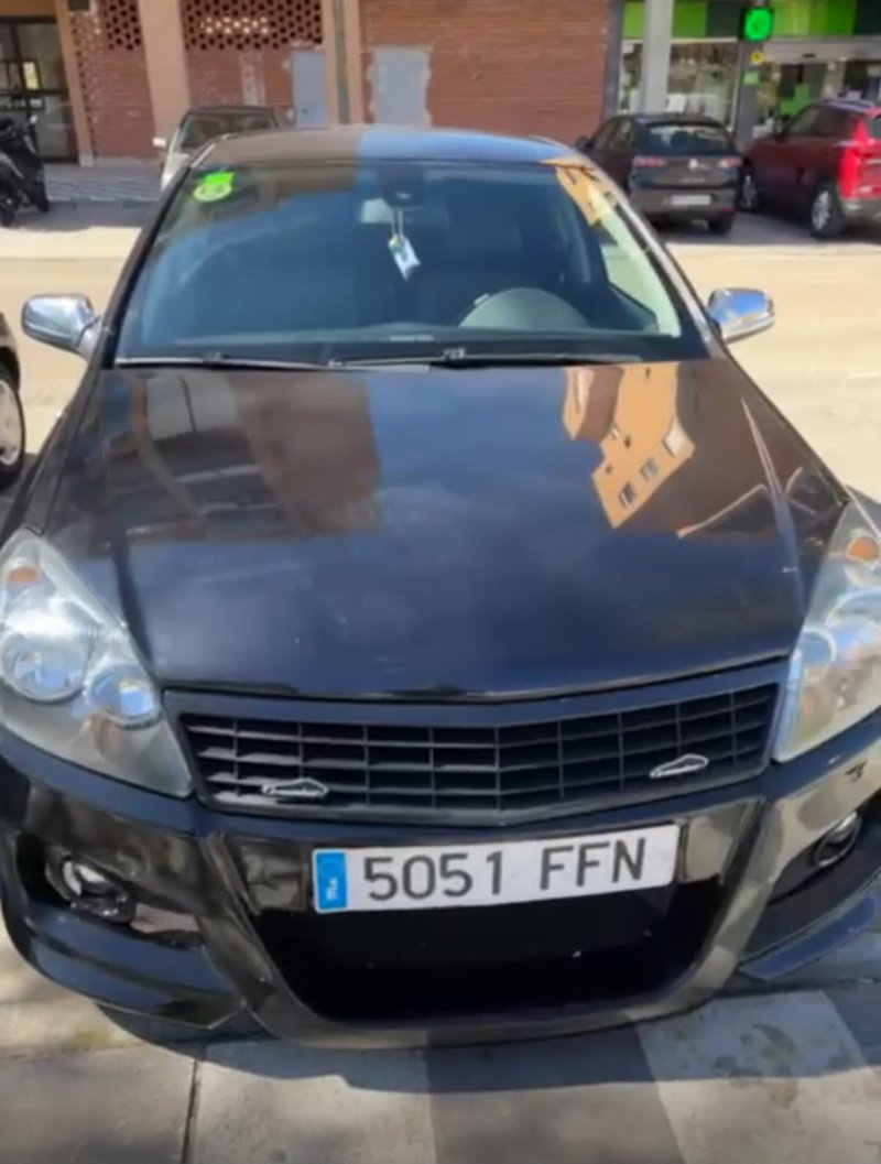 Opel Astra 2005 - foto 1