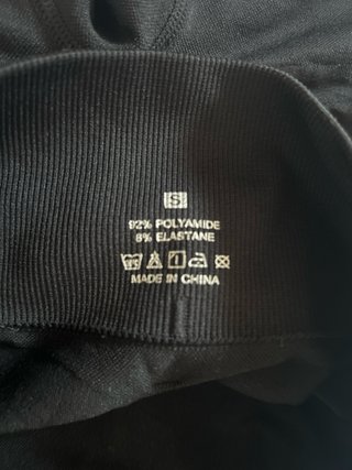 Pantalón corto gimnasio negro