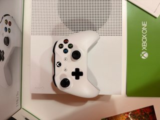 Xbox One S 1TB Blanca
