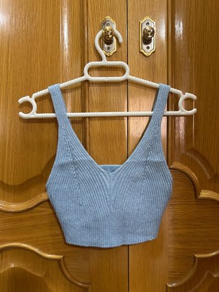 Top azul de canalé