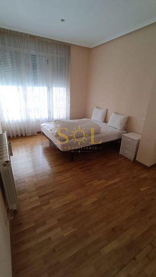 Piso en alquiler en Centro Ciudad en León