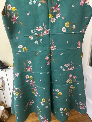 Vestido verde estampado floral