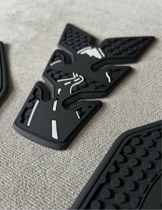Protectores deposito Yamaha Tracer 9 / 9GT NUEVOS