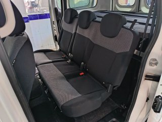 Nissan NV200 2019 DOBLE PUERTA LATERAL!