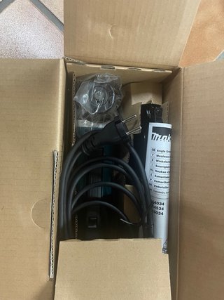 Amoladora Makita GA4534 sin estrenar