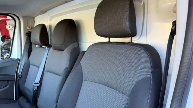 Renault Trafic 2024, foto 21