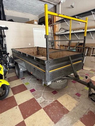 Remolque 3m x 1.50m 750 Kg. Con papeles.