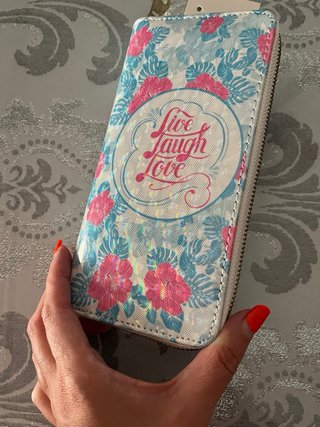Cartera con flores tropicales