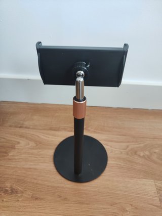 Soporte de mesa para tablet/pantalla