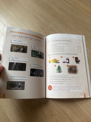 CHRISTMAS CAROL, A ESO2 ACTIVITY