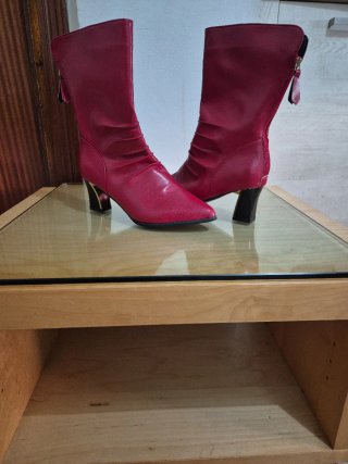 Botas rojas tacón alto talla 38