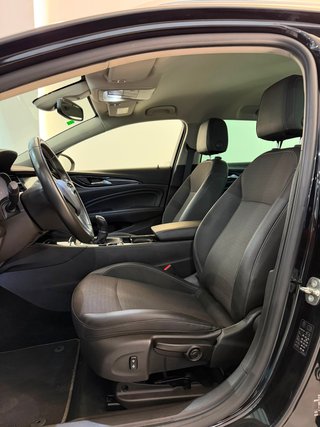 Opel Insignia 2022