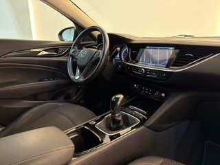 Opel Insignia 2022