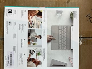 Logitech Combo Touch iPad Pro 12.9 5th Gen#90V5V8