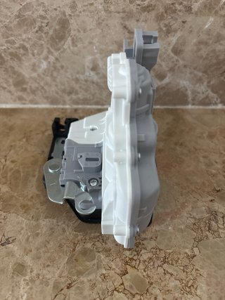 Cerradura Puerta Trasera Izquierda seat
