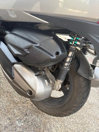 Kymco Super Dink 300 Maxi Scooter