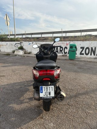 Kymco Super Dink 300 Maxi Scooter