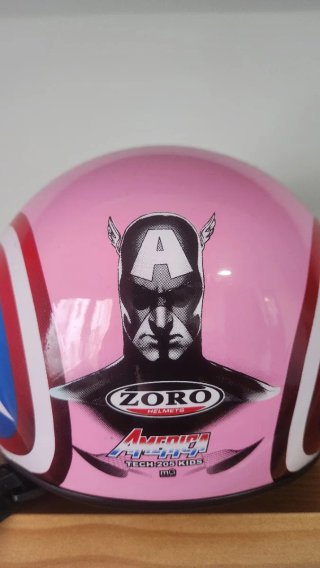 Casco Infantil Capitán América Rosa