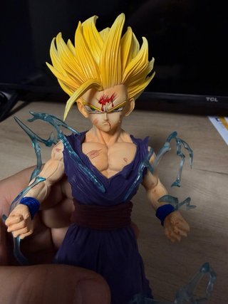Figura Dragon Ball Z Gohan Super Saiyan 2 y Luffy