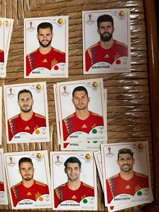 Cromos fútbol mundial Rusia 2018 Casi 600