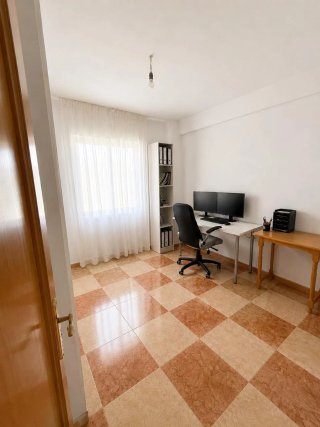 Piso reformado Granada en Camino de Ronda Hipercor