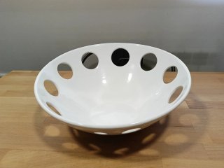 Frutero de cerámica blanco y beige