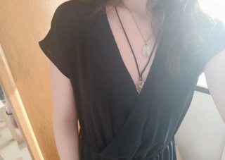 Mono negro elegante