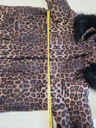 Chaqueta de invierno con estampado de leopardo