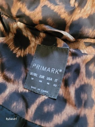 Chaqueta de invierno con estampado de leopardo