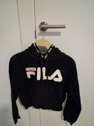 Sudadera Fila Crop Top Negra Rosa