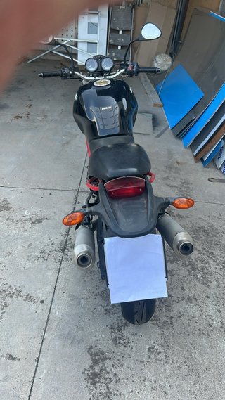 Ducati Monster 695