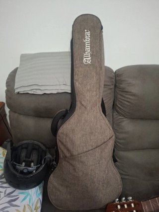 Guitarra Alhambra 1C HT Clásica
