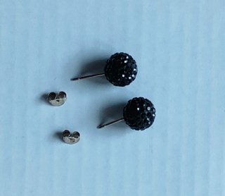Pendientes negros azabache