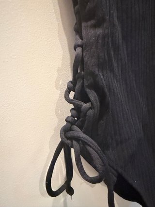 Bañadorrib  Zara negro con nudos laterales