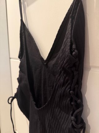 Bañadorrib  Zara negro con nudos laterales