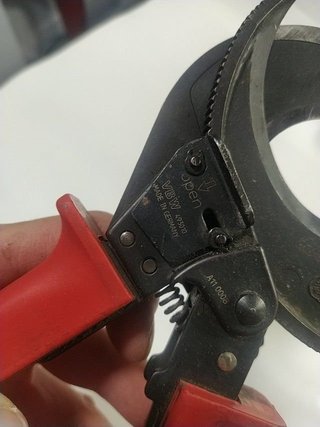 Corta cable PROFESIONAL