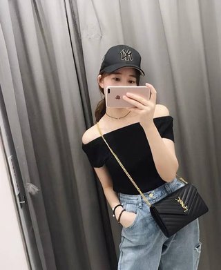 SAINT LAURENT – Bolso de hombro negro