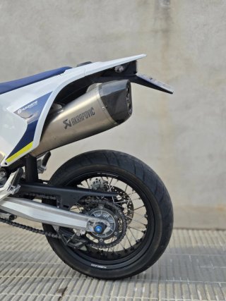 Husqvarna 701 Supermoto