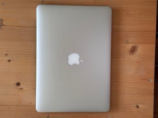 Lote 4 MacBook Pro (2023, 2019, 2x2015)