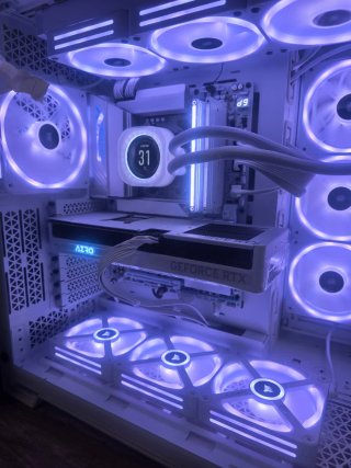PC Gaming Alta Gama Blanco RGB