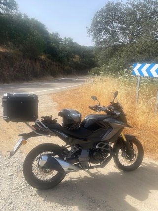 MH Tray 125cc 2026
