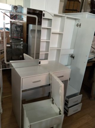 Tocador  espejo LED taburete nuevo , tienda envio