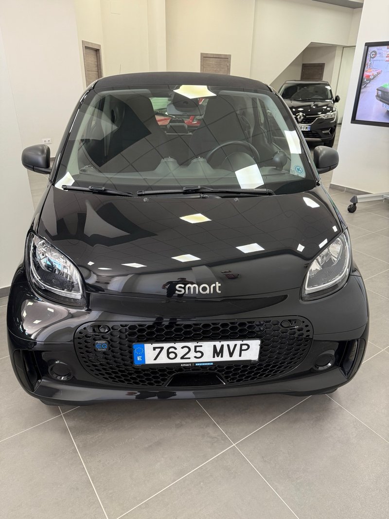 smart fortwo 2024 - foto 1