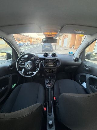smart fortwo 2024