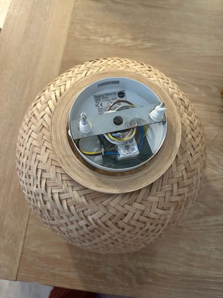 Lámpara de techo ratán y madera
