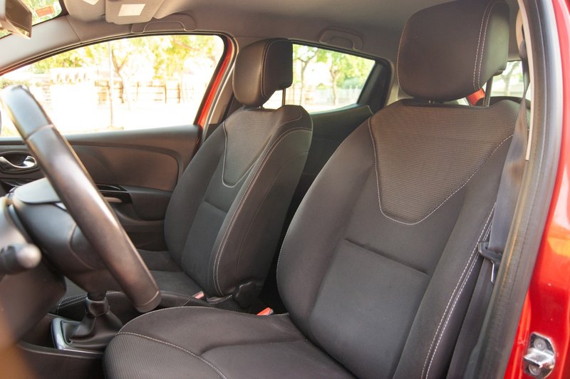 Renault Clio TCe eco2 S&S Energy Dynamique 2015, foto 16