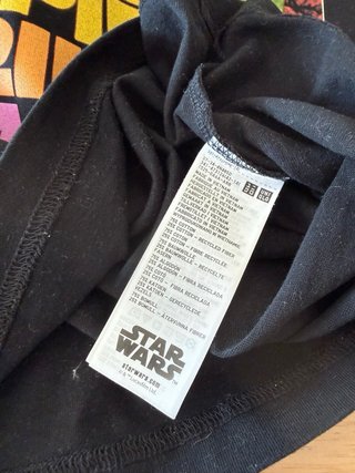 Camiseta UNIQLO Star Wars Empire Strikes Back