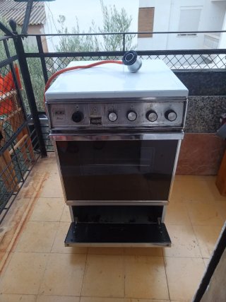 Horno y cocina de gas/eléctrica