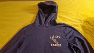 Sudadera Gap con capucha. Hombre