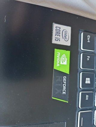 Portátil Gaming GIGABYTE G5